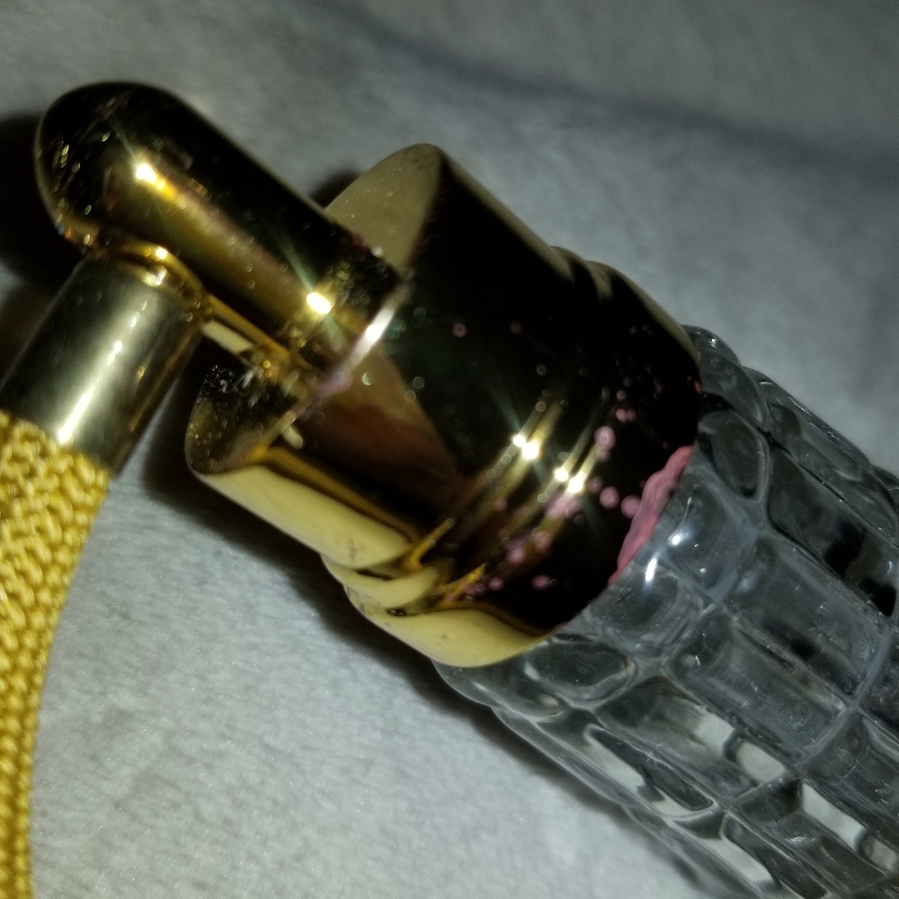 ❗Besame Cosmetics Crystal Perfume Atomizer Bottle Rare❗ - Picture 4 of 9